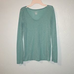 Green, Long-sleeve T-Shirt